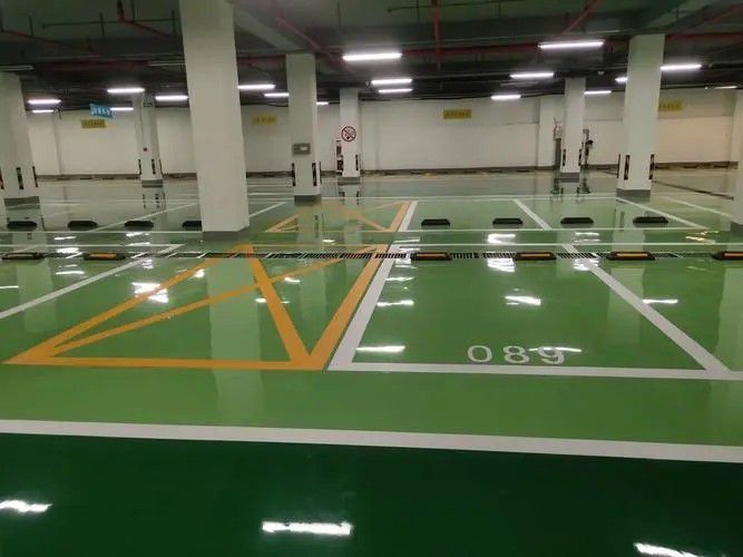 地下車庫劃線施工